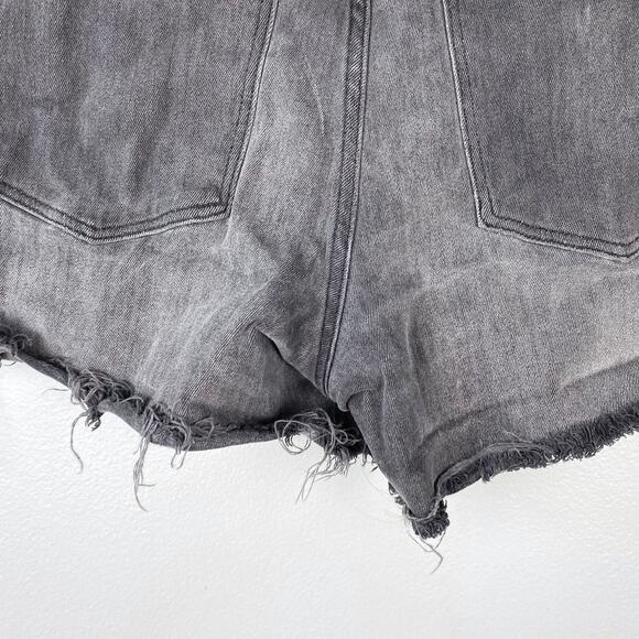 Madewell High Rise Denim Shorts Stretch Fitted Through Hips & Thigh Raw Hem 26 - Picture 6 of 10